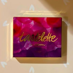 Tarte’s tartelette in bloom eyeshadow palette, neutral color eyeshadow palette